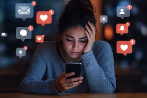 smartphone dependence and nomophobia - Hapinus Care Kerala
